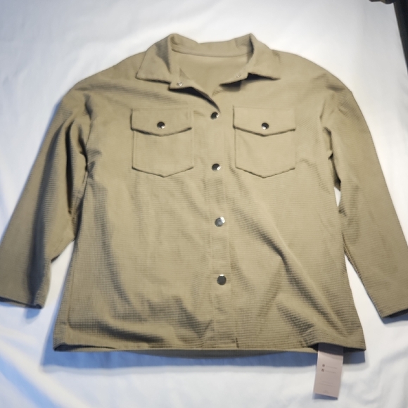 Emery Rose Jackets & Blazers - Emery Rose Tan/Green Waffle Knit Shirt Jacket – M – NWT